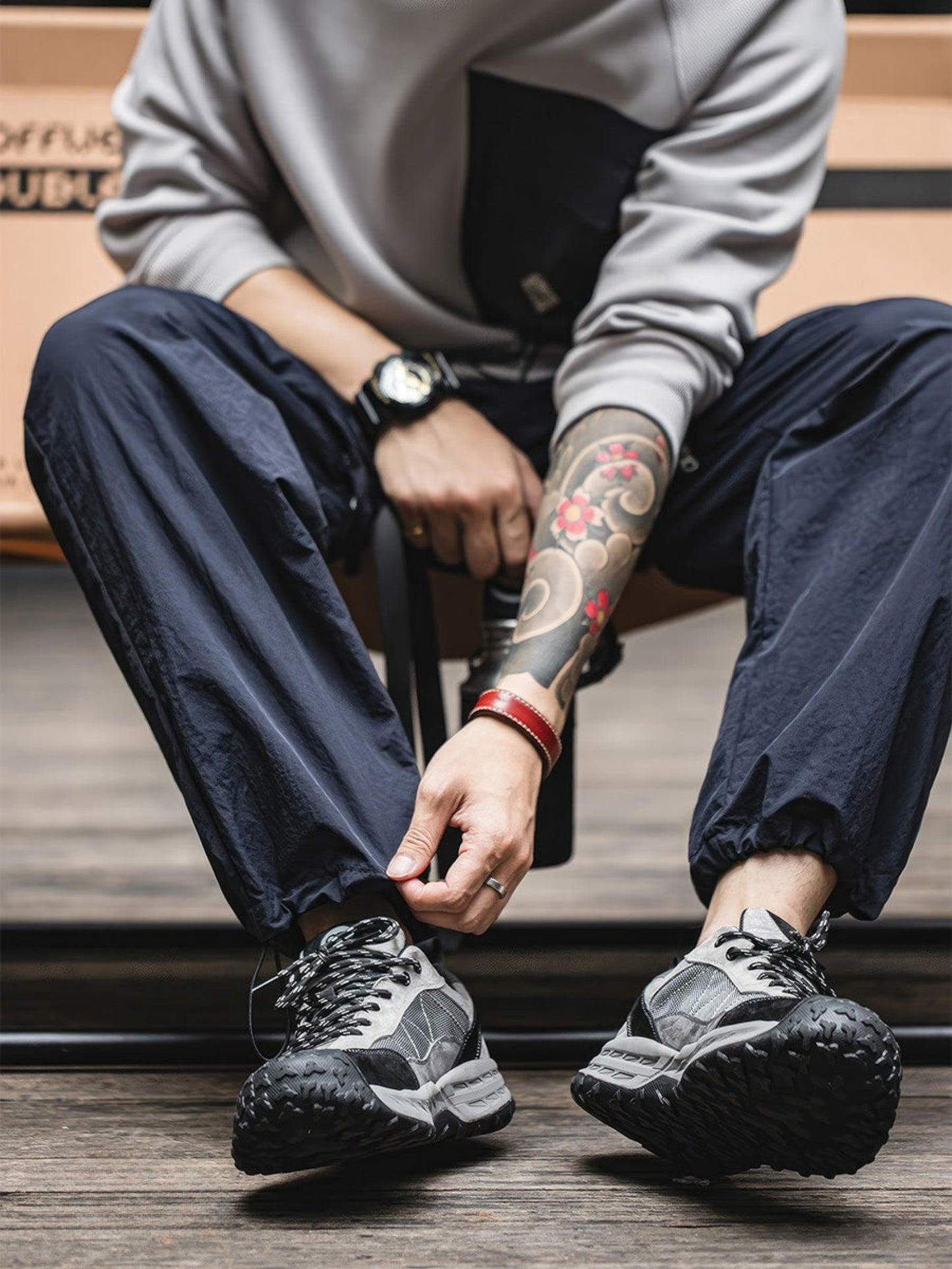 Orion Trail Hybrid Sneakers